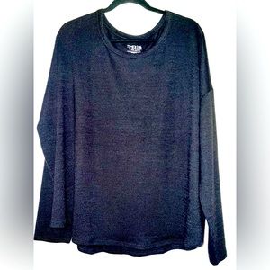 Time and Tru Long Sleeve Hacci Black Knit Lightweight Sweater XXL, New/w/o tags.